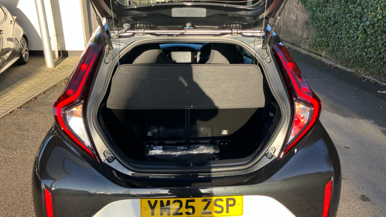 Toyota Aygo X 1.0 VVT-i Edge 5dr Auto Petrol Hatchback